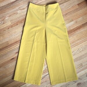 Express size 2 Wide-Leg Crop Pants in Bright Yellow